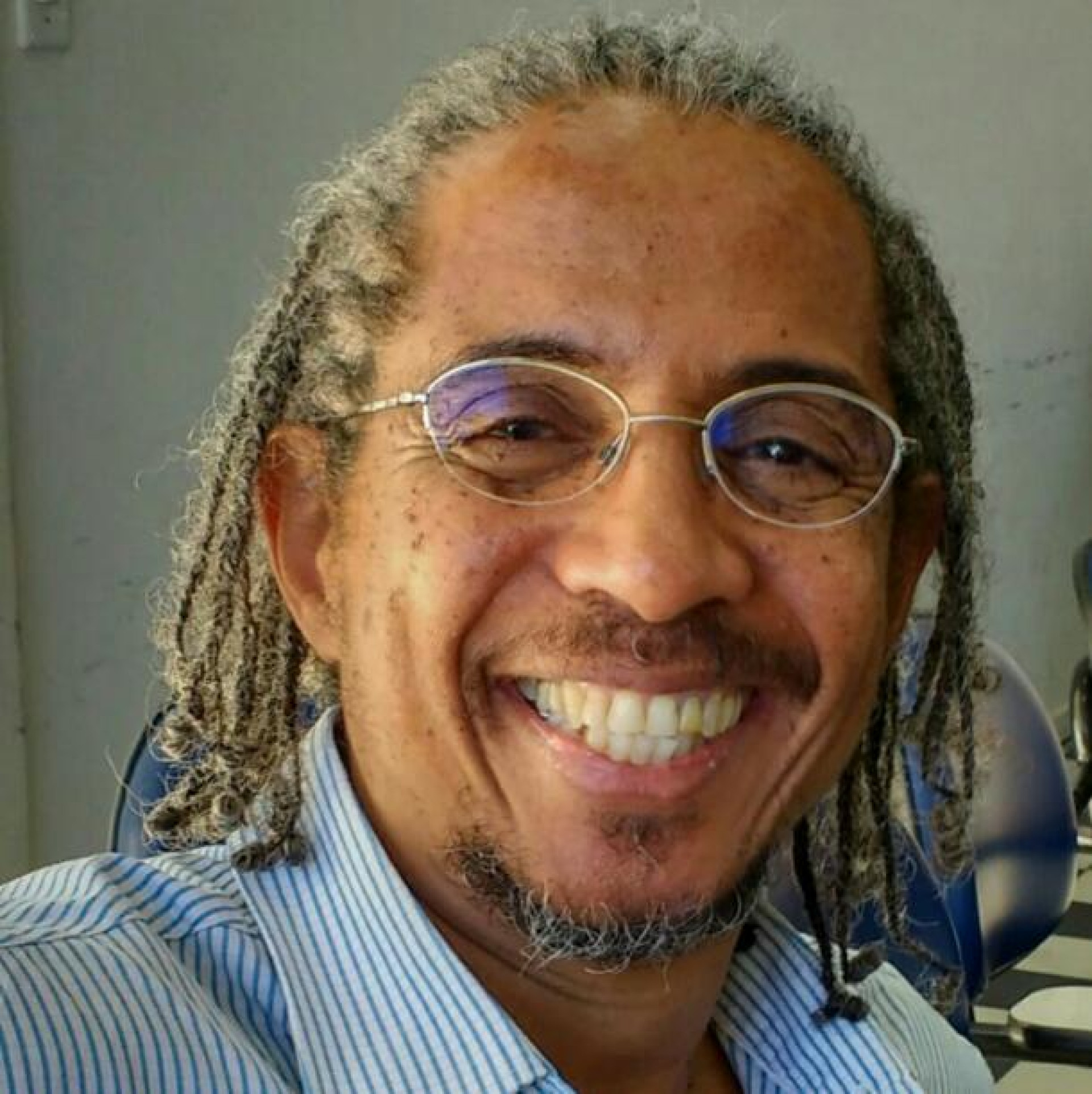 Washington Carlos Oliveira