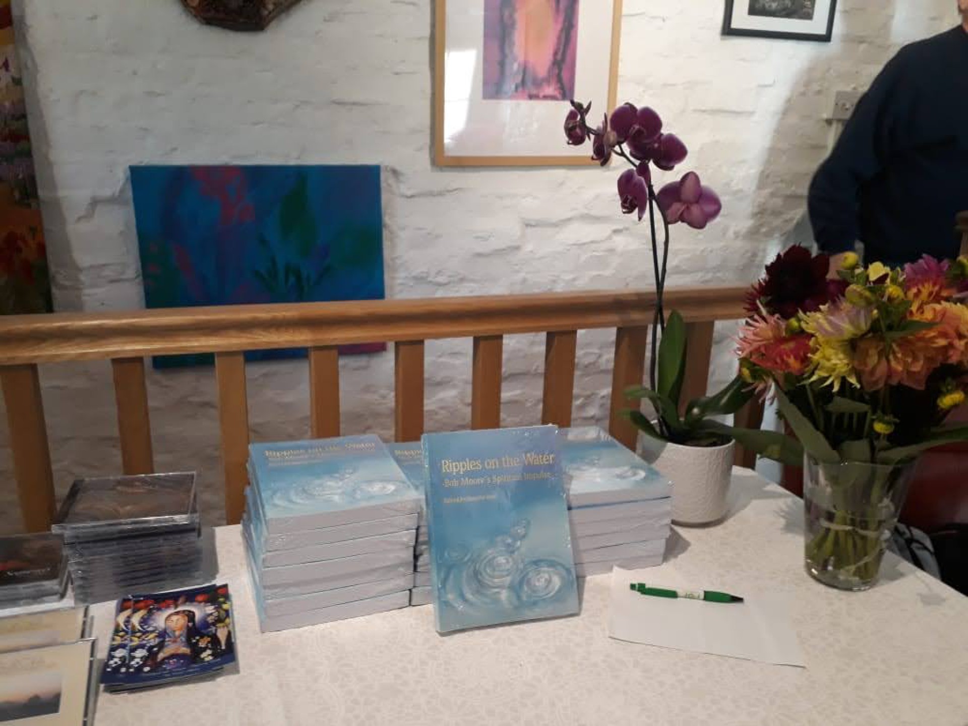 Lançamento do livro “Ripples on the Water - Bob Moore’s Spiritual Impulse”, em Londres/Inglaterra, Outubro/2019.
